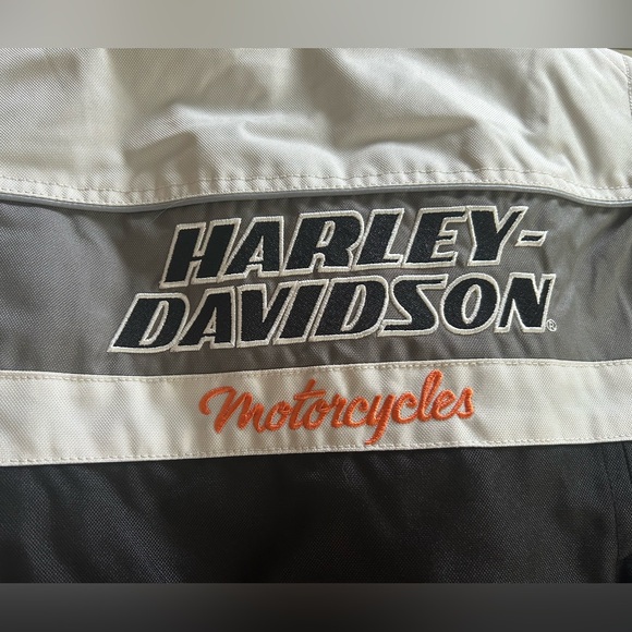 NEW Harley Davidson Women’s Fennimore Riding Jacket - Size Medium - Picture 9 of 10